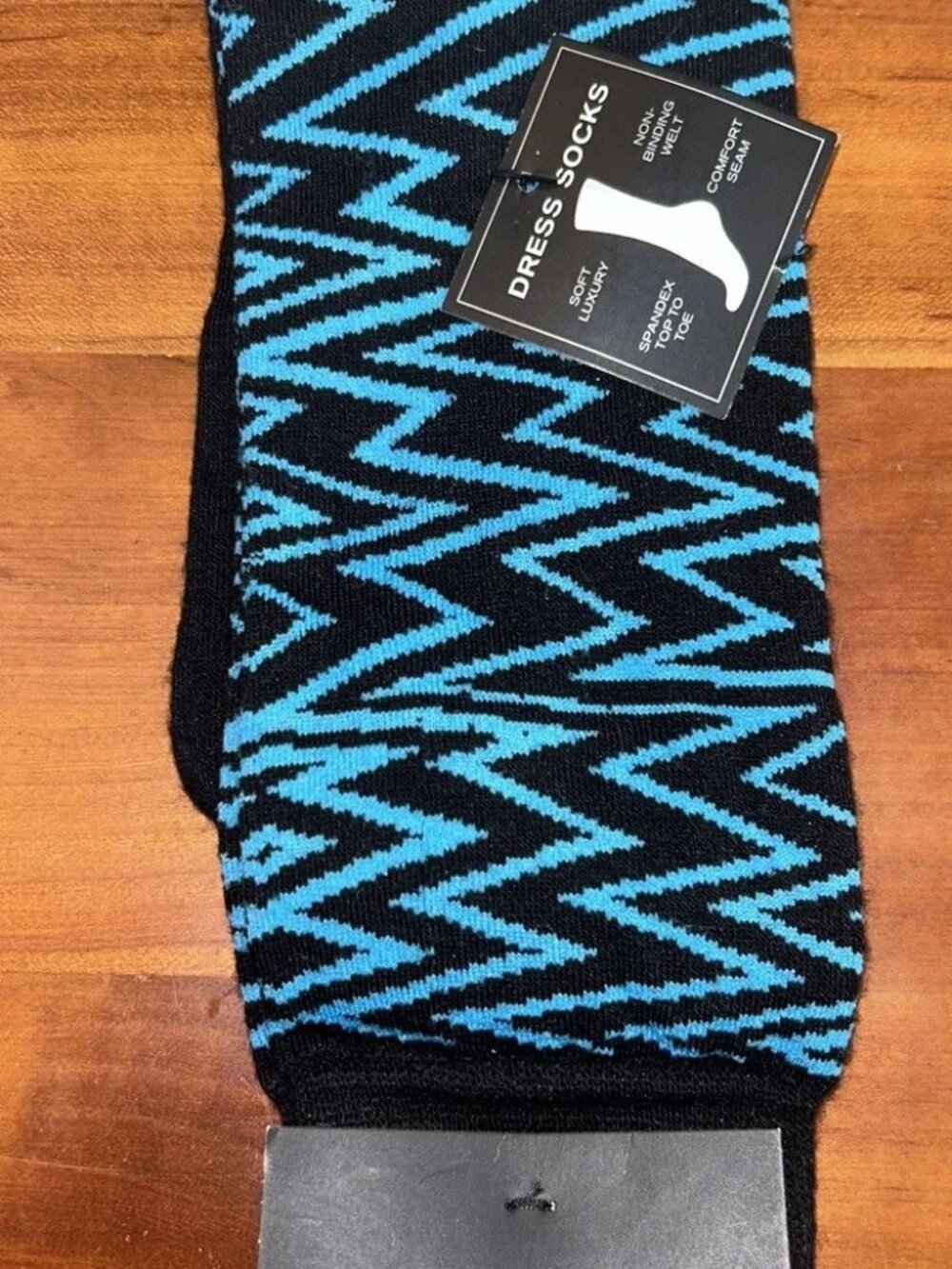 J. Ferrar Blue Black Chevron Bamboo Dress Socks